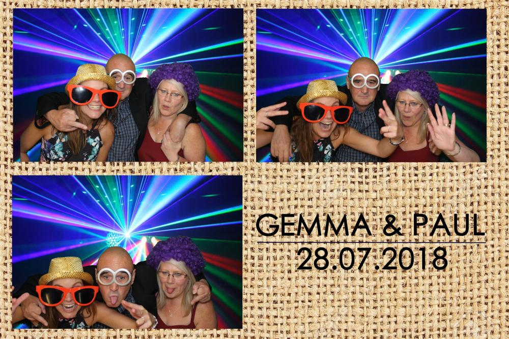 Gemma & Paul’s Wedding  | View more photos from the event at images.mobile-photo-booth.com/u/MobilePhotoBoothUK/Gemma-Paul’s-Wedding